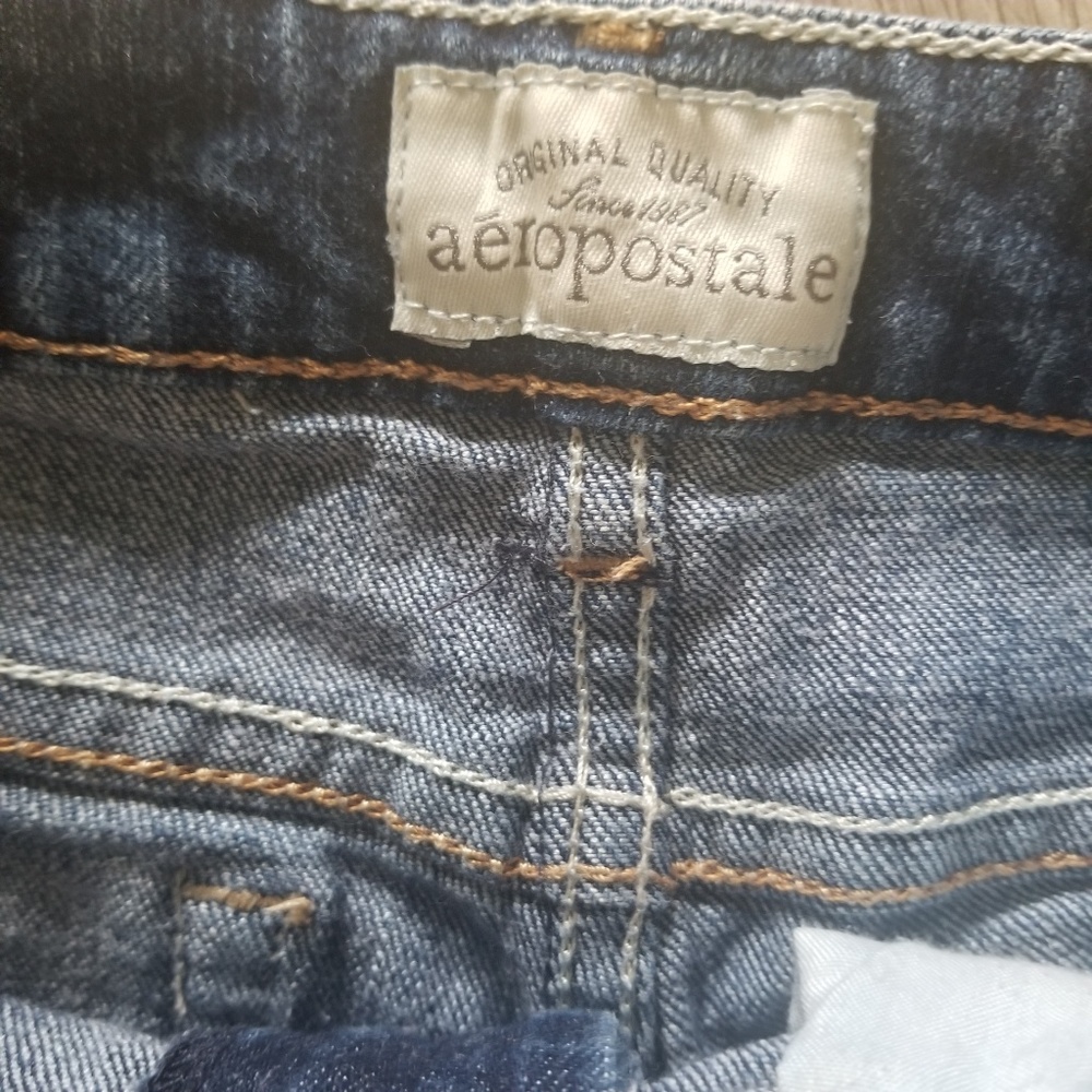 Jean Shorts - Picture 3 of 4